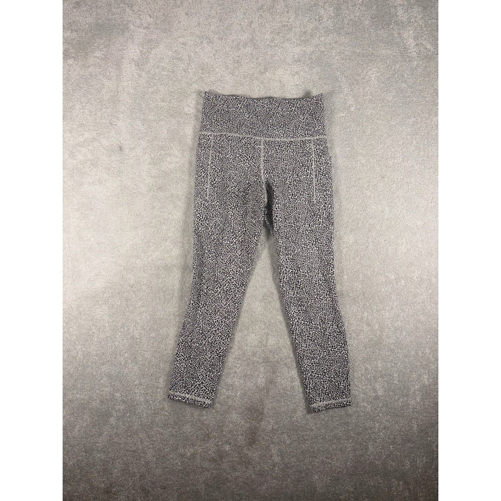 ATHLETA |Size S| Salutation Stash Pocket II Textured 7/8 Tight Moonflower Black
